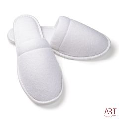 Copati z nedrsečim podplatom - zaprti | 10/1 | BEAUTYtim