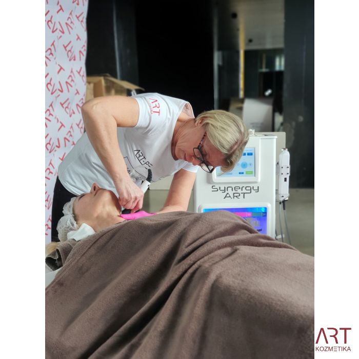 SynergyART - revolucionarni uređaj za njegu lica | 4 u 1