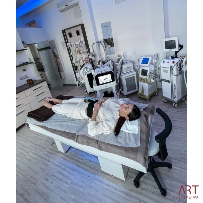 Elektromagnetni stimulacijski uređaj TeslaART - prijenosni mišićni stimulator za oblikovanje tijela